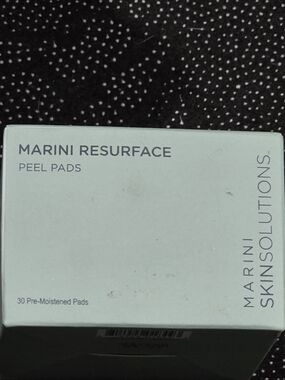 Marini Resurface Peel Pads - Light Mint Box